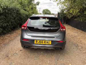 2016 Volvo V40 Cross Country 2.0 Cross Country Pro T3 in Grey — image 5
