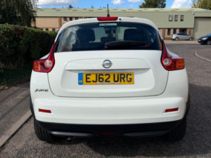 2012 Nissan Juke 1.6 Acenta SUV 5dr Petrol Manual Euro 5 (s/s) (117 Ps) in White — image 4