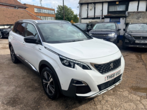 2018 Peugeot 5008 Bluehdi S/s Gt Line in White — image 2