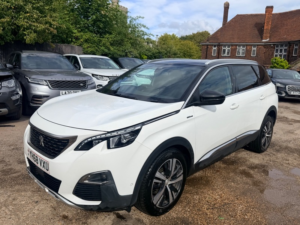 2018 Peugeot 5008 Bluehdi S/s Gt Line in White — image 5