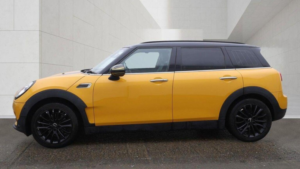 2016 MINI Clubman 1.5 Cooper Euro 6 (s/s) 6dr in Orange — image 6