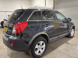 2012 Vauxhall Antara 2.2 Cdti Exclusiv in Black — image 6