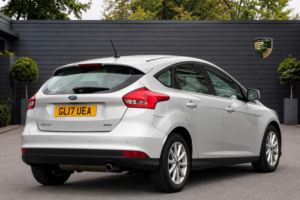 2017 Ford Focus 1.5t Ecoboost Titanium Auto Euro 6 (s/s) 5dr in Silver — image 5