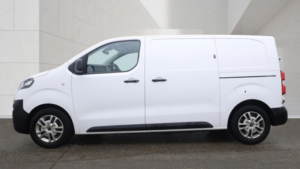 2021 Vauxhall Vivaro 1.5 Turbo D 2700 Dynamic Panel Van 6dr Diesel Manual L1 H1 Euro 6 (s/s) (120 Ps) in White — image 6
