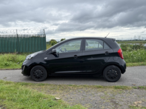 2014 Kia Picanto 1.0 1 Air Hatchback 5dr Petrol Manual Euro 5 (68 Bhp) in Multicolour — image 5
