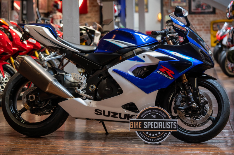 2006 Suzuki Gsx-R1000 *iconic K6 Model* in Blue — image 1
