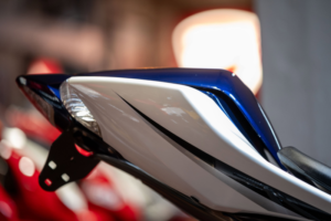 2006 Suzuki Gsx-R1000 *iconic K6 Model* in Blue — image 5