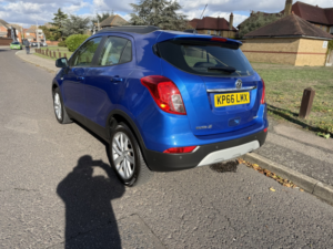 2016 Vauxhall Mokka X 1.4 I Turbo Design Nav in Blue — image 5