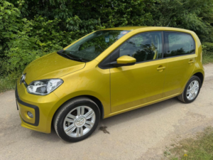 2017 Volkswagen Up! 1.0 Bluemotion Tech High Up! Asg Euro 6 (s/s) 5dr in Gold — image 2