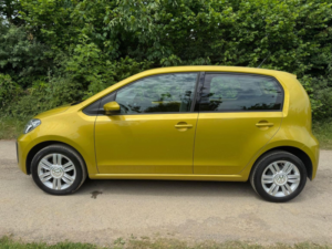 2017 Volkswagen Up! 1.0 Bluemotion Tech High Up! Asg Euro 6 (s/s) 5dr in Gold — image 3