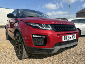 2015 Land Rover Range Rover Evoque 2.0 Td4 Se Tech in Red — image 2