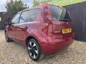 2012 Nissan Note 1.4 16v N-Tec+ in Red — image 4