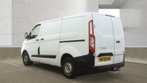 2020 Ford Transit Custom 2.0 300 Ecoblue Leader Panel Van 5dr Diesel Manual L1 H1 Euro 6 130 Ps in White — image 4