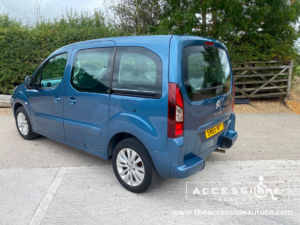 2015 Citroen Berlingo 1.6 E-Hdi Vtr in Blue — image 6