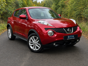 2013 Nissan Juke 1.6 Acenta in Red — image 2