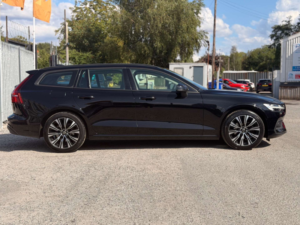 2023 Volvo V60 2.0 V60 Core B3 Mhev Auto 5dr in Black — image 4