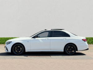 2020 Mercedes-Benz E Class 3.0 E53h Biturbo Mhev Amg Night Edition (premium Plus) Saloon 4dr Petrol Hybrid Spds Tct 4matic+ Euro 6 (s/s) (457 Ps) in White — image 4