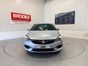 2020 Vauxhall Astra 1.2 Turbo Business Edition Nav Euro 6 (s/s) 5dr in Silver — image 5