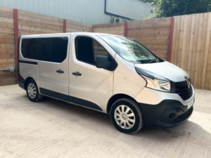 2019 Renault Trafic 4 SEAT Wheelchair Accessible Disabled Access Vehicle Wav in Silver — image 3