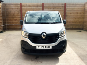 2019 Renault Trafic 4 SEAT Wheelchair Accessible Disabled Access Vehicle Wav in Silver — image 6