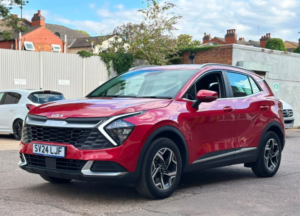 2024 Kia Sportage 1.6 T-Gdi Mhev 2 SUV 5dr Petrol Hybrid Manual Euro 6 (s/s) (157 Bhp) in Red — image 3