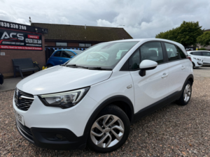 2019 Vauxhall Crossland X 1.2 Se SUV 5dr Petrol Manual Euro 6 (83 Ps) in White — image 2