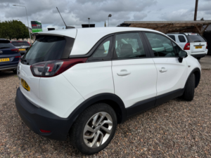 2019 Vauxhall Crossland X 1.2 Se SUV 5dr Petrol Manual Euro 6 (83 Ps) in White — image 3