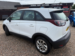 2019 Vauxhall Crossland X 1.2 Se SUV 5dr Petrol Manual Euro 6 (83 Ps) in White — image 4