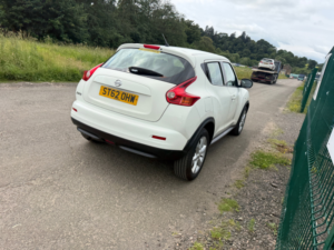 2012 Nissan Juke 1.6 Acenta SUV 5dr Petrol Manual Euro 5 (s/s) (117 Ps) in White — image 6