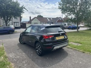 2019 SEAT Arona 1.0 Tsi Fr Sport in Black — image 6