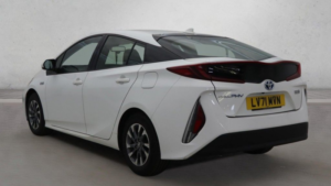 2021 Toyota Prius 1.8 Vvt 8.8kwh Business Edition Plus Hatchback 5dr Petrol Plug-In Hybrid CVT Euro 6 (s/s) (122 Ps) in White — image 4