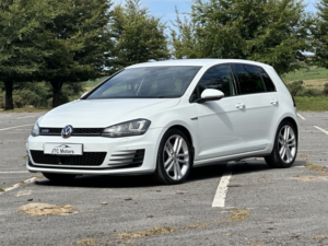 2017 Volkswagen Golf 2.0 Tdi Gtd 5dr Auto [nav], White, Diesel + Excellent Spec in White — image 2