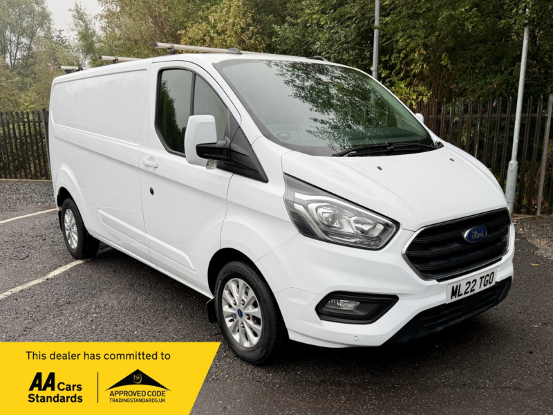 2022 Ford Transit Custom 2.0 Transit Custom Limited Van 300 L2 2.0l Ecoblue 130ps Fwd 6 Speed Manual in White — image 1
