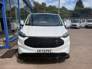 2023 Ford Transit Custom 2.0 300 Ecoblue Leader Panel Van 5dr Diesel Manual L2 H1 Euro 6 110 Ps in White — image 2