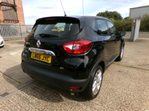 2016 Renault Captur 1.5 Dynamique Nav Dci 90 in Black — image 5