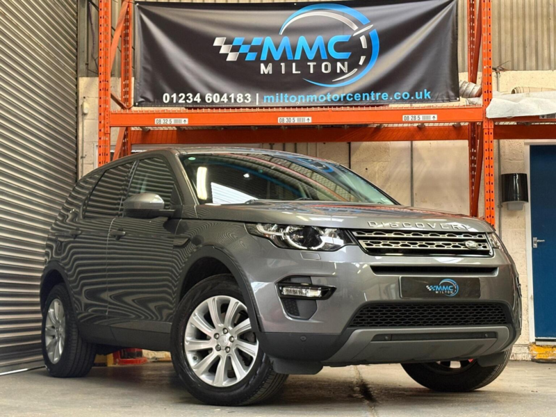2016 Land Rover Discovery Sport 2.0 Td4 Se Tech Auto 4WD Euro 6 (s/s) 5dr in Grey — image 1