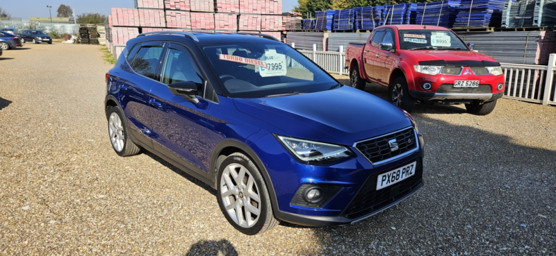 2018 SEAT Arona 1.6 Tdi Fr Sport in Blue — image 1