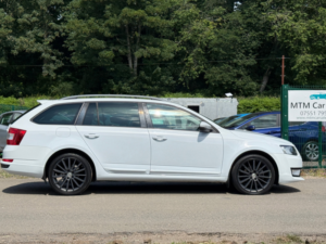 2014 Skoda Octavia 2.0 Tdi Black Edition Estate 5dr Diesel Manual Euro 5 (s/s) (150 Ps) in White — image 4