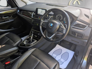 2019 BMW 2 Series Gran Tourer 2.0 220i Gpf Luxury Dct Euro 6 (s/s) 5dr in Grey — image 3