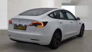 2022 Tesla Model 3 (dual Motor) Long Range Saloon 4dr Electric Auto 4wde (346 Ps) in White — image 4
