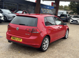 2016 Volkswagen Golf 2.0 Tdi Bluemotion Tech Gt in Red — image 5