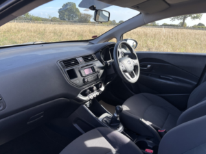 2013 Kia Rio 1.3 1 in Black — image 2