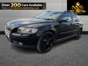 2005 Volvo V50 2.0 D Se in Black — image 3