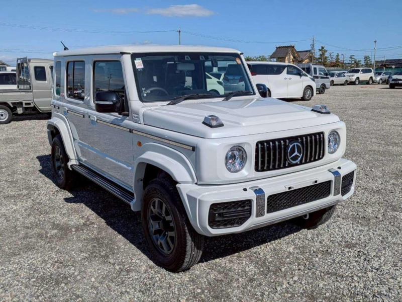 2025 Suzuki Jimny 1.5 Nomade Damd G-Wagon 4WD 5dr in White — image 1