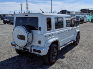2025 Suzuki Jimny 1.5 Nomade Damd G-Wagon 4WD 5dr in White — image 3