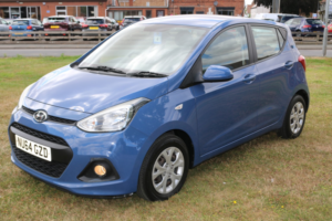 2014 Hyundai I10 1.0 Se in Blue — image 4