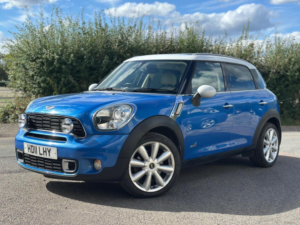 2011 MINI Countryman 1.6 Cooper S All4 Euro 5 (s/s) 5dr in Blue — image 3