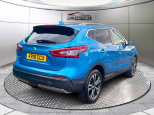 2018 Nissan Qashqai 1.2 Dig-T N-Connecta Xtron Euro 6 (s/s) 5dr in Blue — image 6