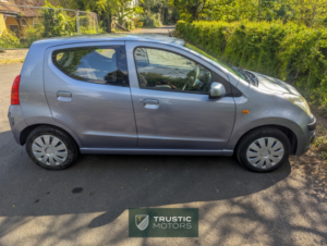 2010 Nissan Pixo 1.0 N-Tec in Grey — image 2