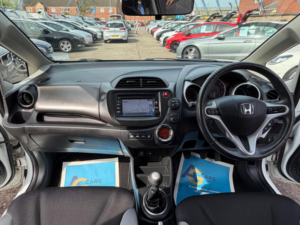 2013 Honda Jazz 1.4 I-Vtec Si-T Euro 5 5dr in White — image 2